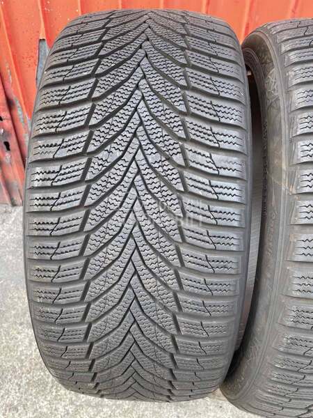 Nexen 245/40 R19 Zimska