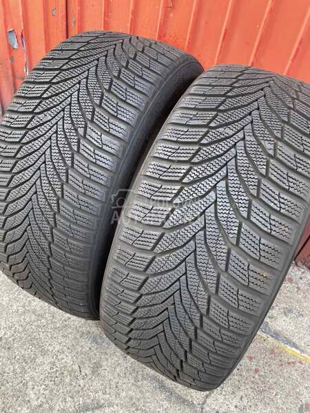 Nexen 245/40 R19 Zimska