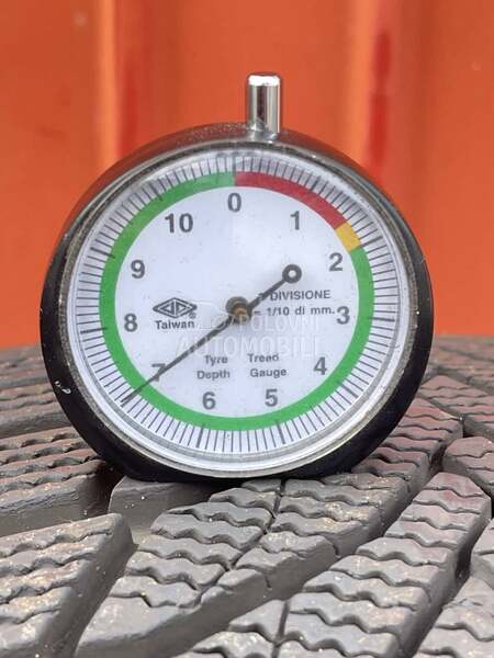 Nexen 245/40 R19 Zimska