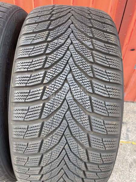 Nexen 245/40 R19 Zimska