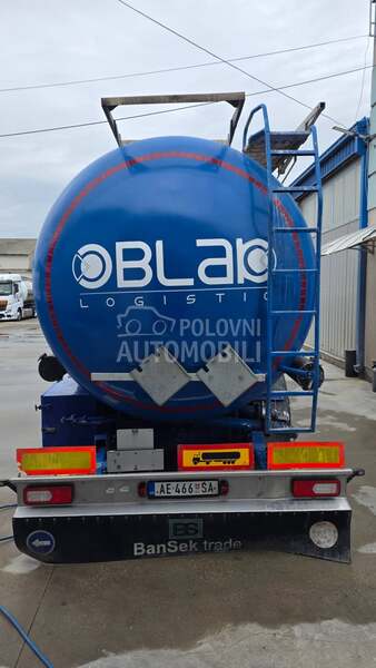 Schwarzmuller ADR cisterna