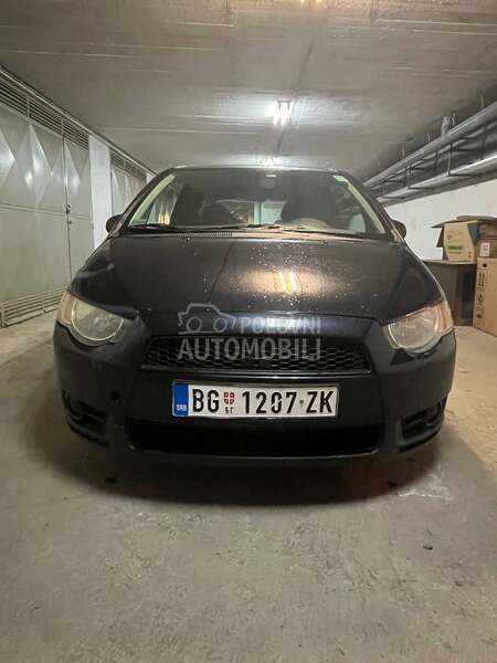 Mitsubishi Colt 