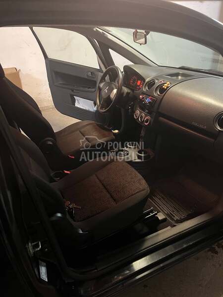 Mitsubishi Colt 