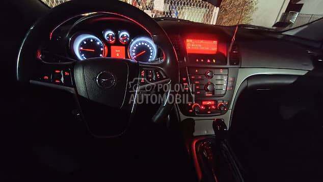 Opel Insignia 2.0 CDTI