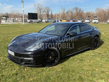 Porsche Panamera 4s