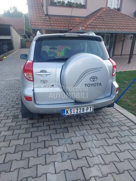 Toyota RAV 4 2.2 D-4D