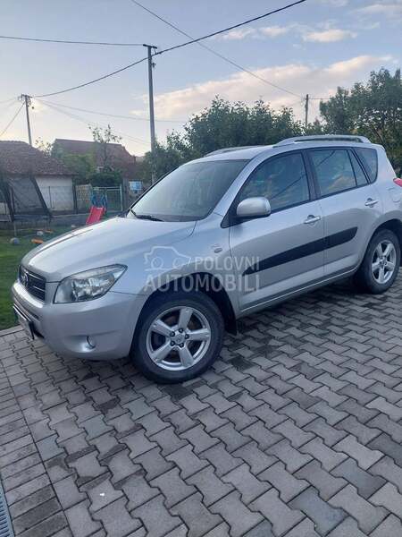 Toyota RAV 4 2.2 D-4D