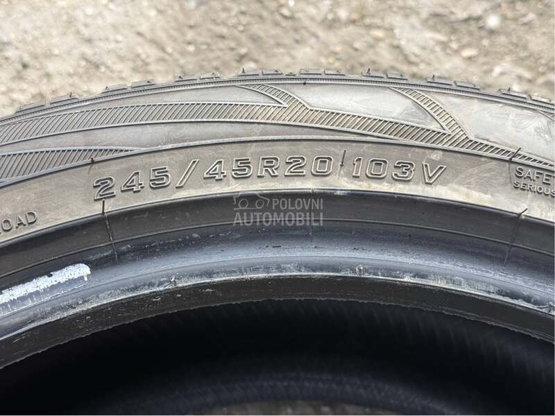 Falken 275/40 R20 Zimska