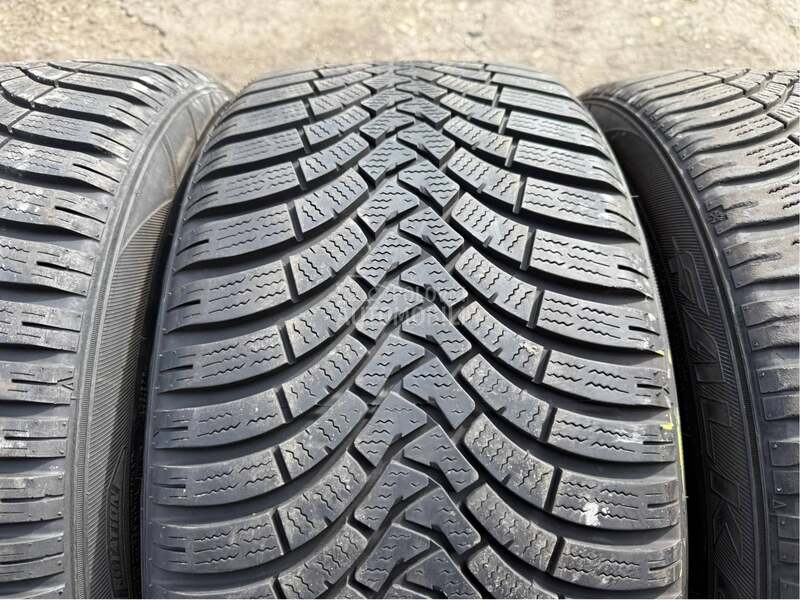 Falken 275/40 R20 Zimska