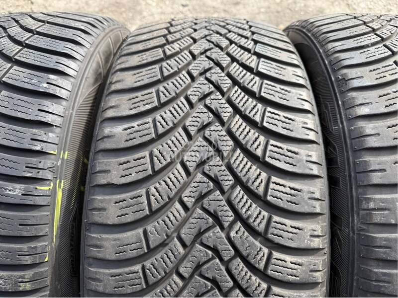 Falken 275/40 R20 Zimska