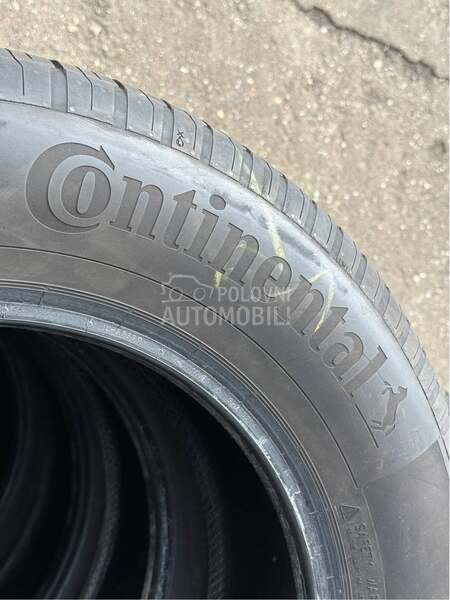 Continental 215/65 R17 Letnja