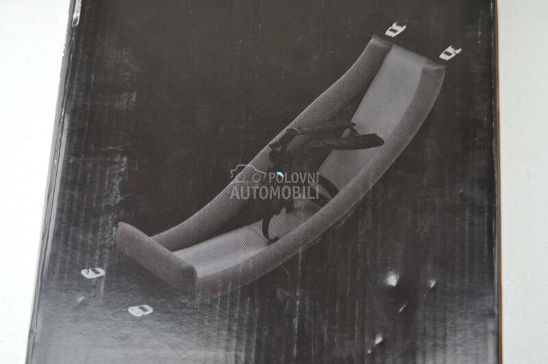 Thule Infant Sling lezaljka za bebu za prikolicu