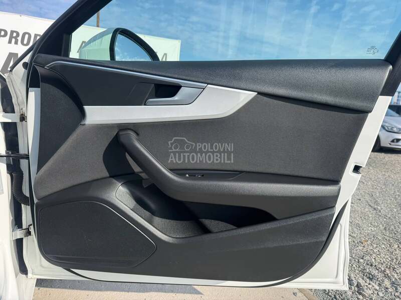 Audi A4 2.0 / G TRON