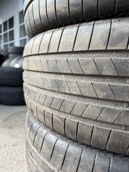 Bridgestone 255/45 R20 Letnja