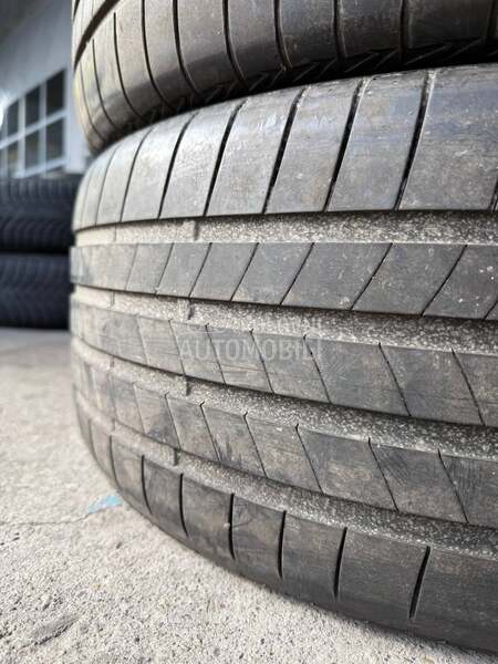 Bridgestone 255/45 R20 Letnja