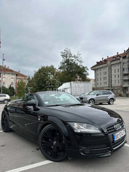 Audi TT S line