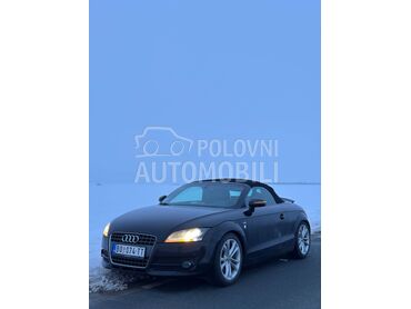 Audi TT S line