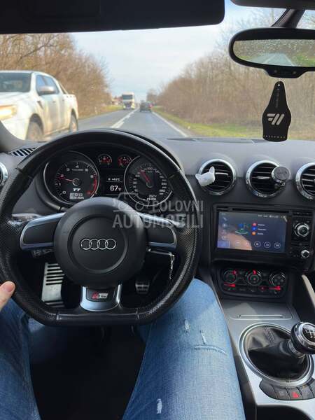 Audi TT S line