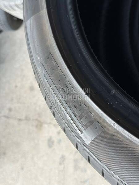 Pirelli 255/40 R19 Letnja