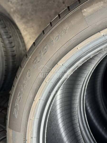 Pirelli 255/40 R19 Letnja