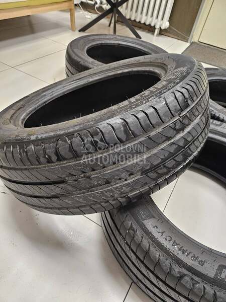 Michelin 215/55 R17 Letnja