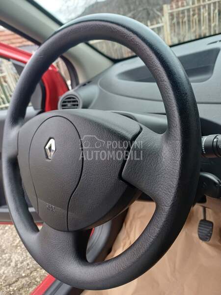 Renault Twingo 1.5 dCi CH INITIALE