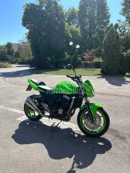 Kawasaki Z750