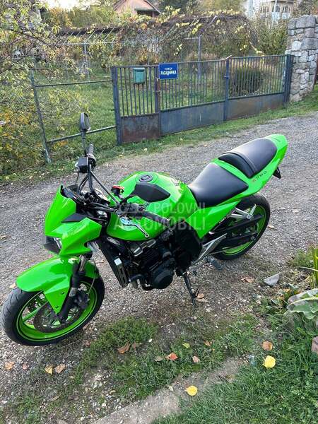 Kawasaki Z750