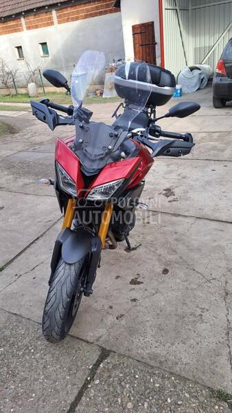 Yamaha Tracer 9