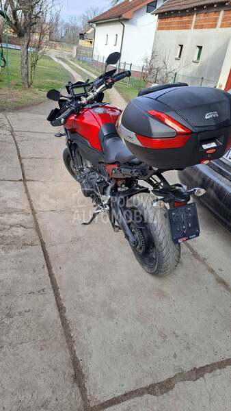 Yamaha Tracer 9