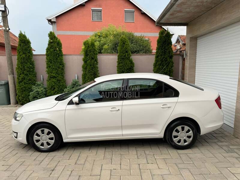 Škoda Rapid 