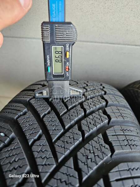 Continental 195/60 R16 Zimska