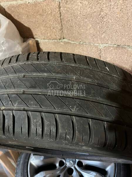 Kleber 215/55 R17 Letnja