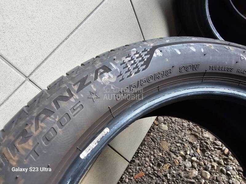 Bridgestone 225/50 R18 Letnja