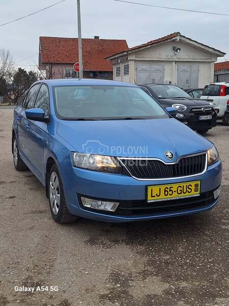 Škoda Rapid 