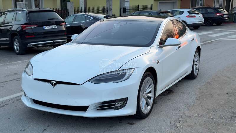 Tesla Model S S75D