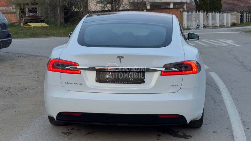 Tesla Model S S75D