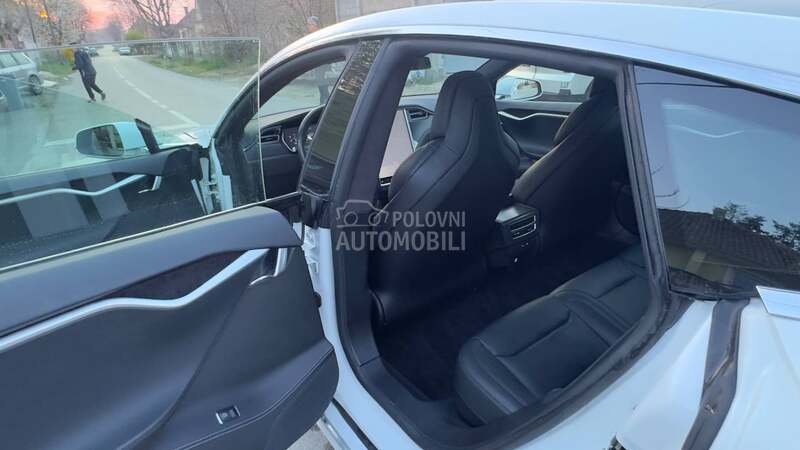 Tesla Model S S75D