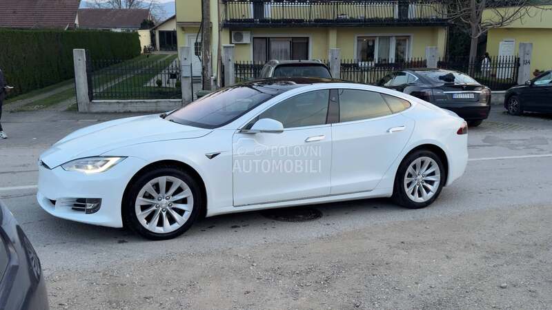 Tesla Model S S75D