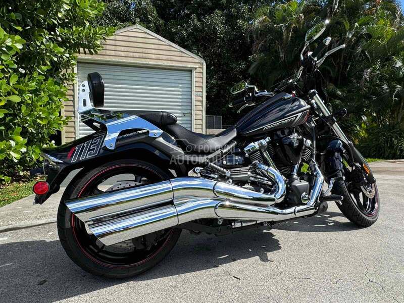 Yamaha Raider