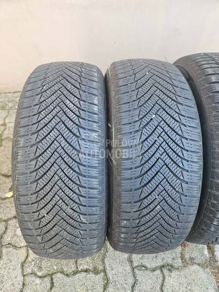 Minerva 215/60 R16 Zimska