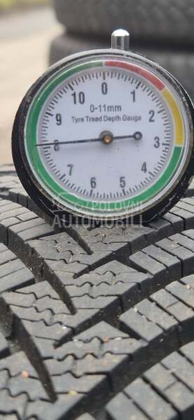 Hankook 215/65 R16 Zimska