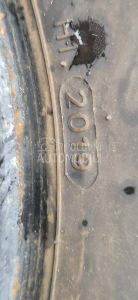 Hankook 215/65 R16 Zimska