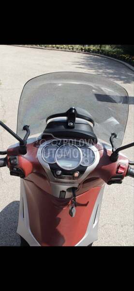Piaggio Beverly Sport Turing 350