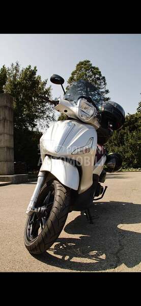 Piaggio Beverly Sport Turing 350
