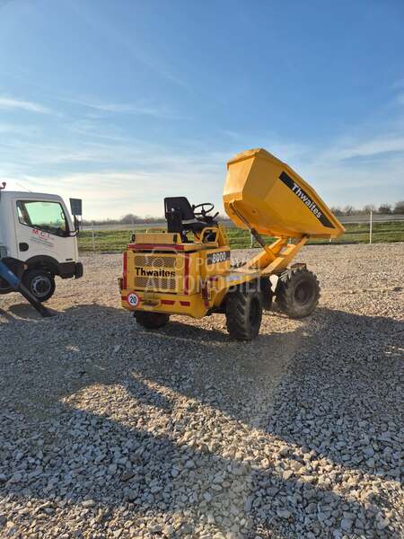 Thwaites 8000