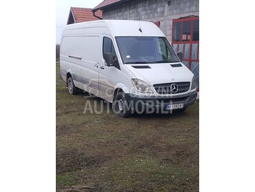 Mercedes Benz Sprinter 313