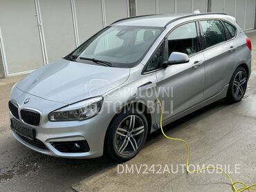 BMW 225 4 X 4   A UTOMATIK