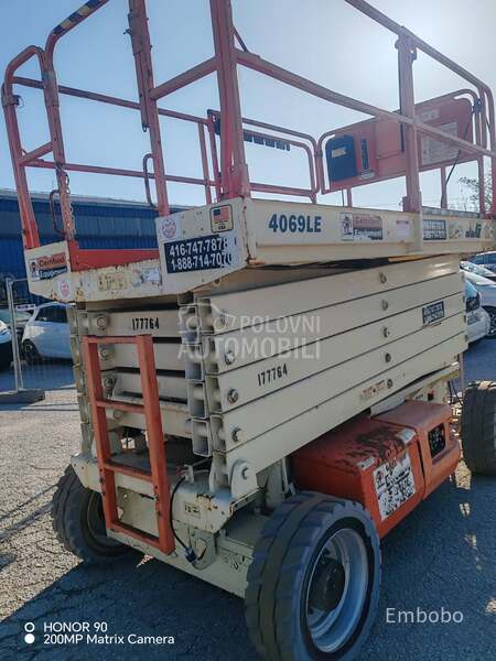 JLG 4069 LE