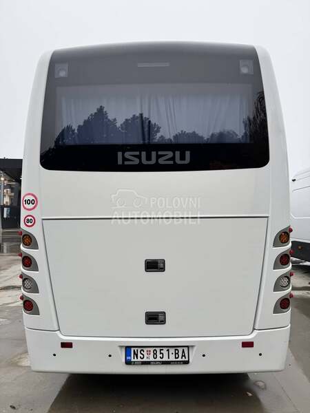 Isuzu EURO TURQUOISE